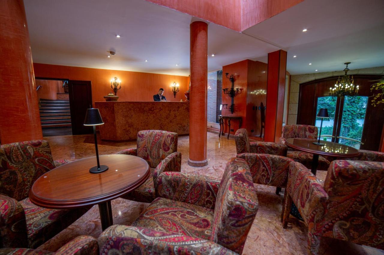 Hotel Porton Bogota Exterior photo
